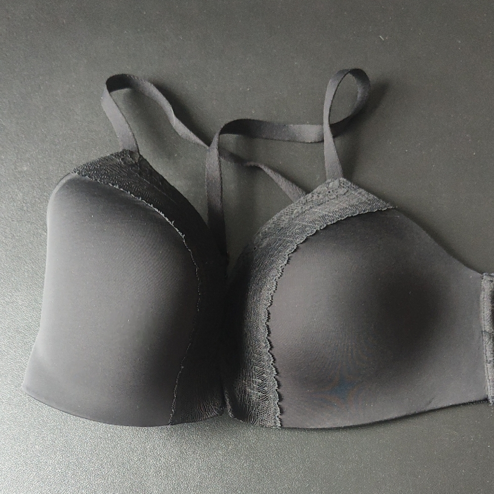 Black Lace Trim Bra